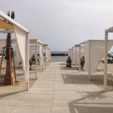 Salvini elogia la ‘spiaggia senza barriere’ di Montesilvano: “È un esempio da seguire’