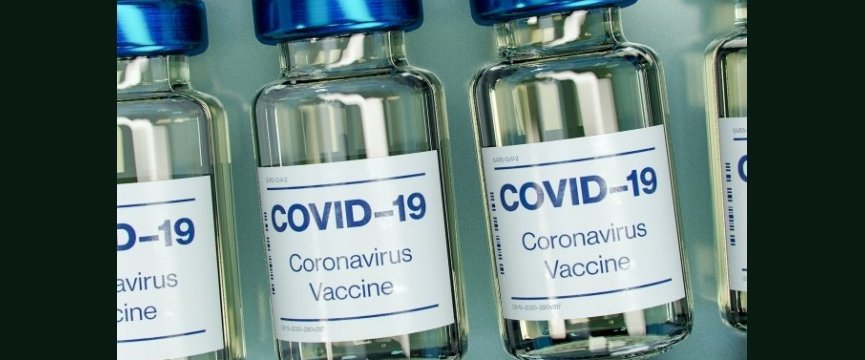 Covid. Raccomandata quarta dose vaccino a over 60 e fragili over 12 (comprese disabilità con Legge 104)